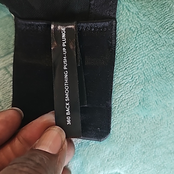 NWOT Torrid 360 Back Smoothing Push-up Plunge Bra - Picture 7 of 8